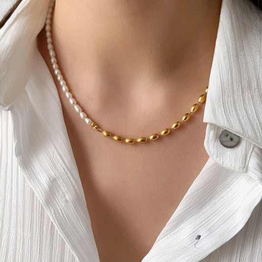 Cou Pearl Necklace